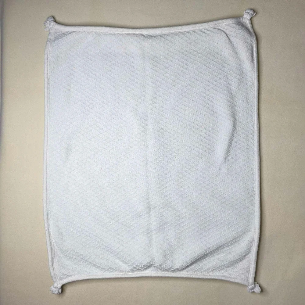 Pottery Barn Kids White Knit Sherpa Baby Blanket Tassel Stroller Nursery 30x40